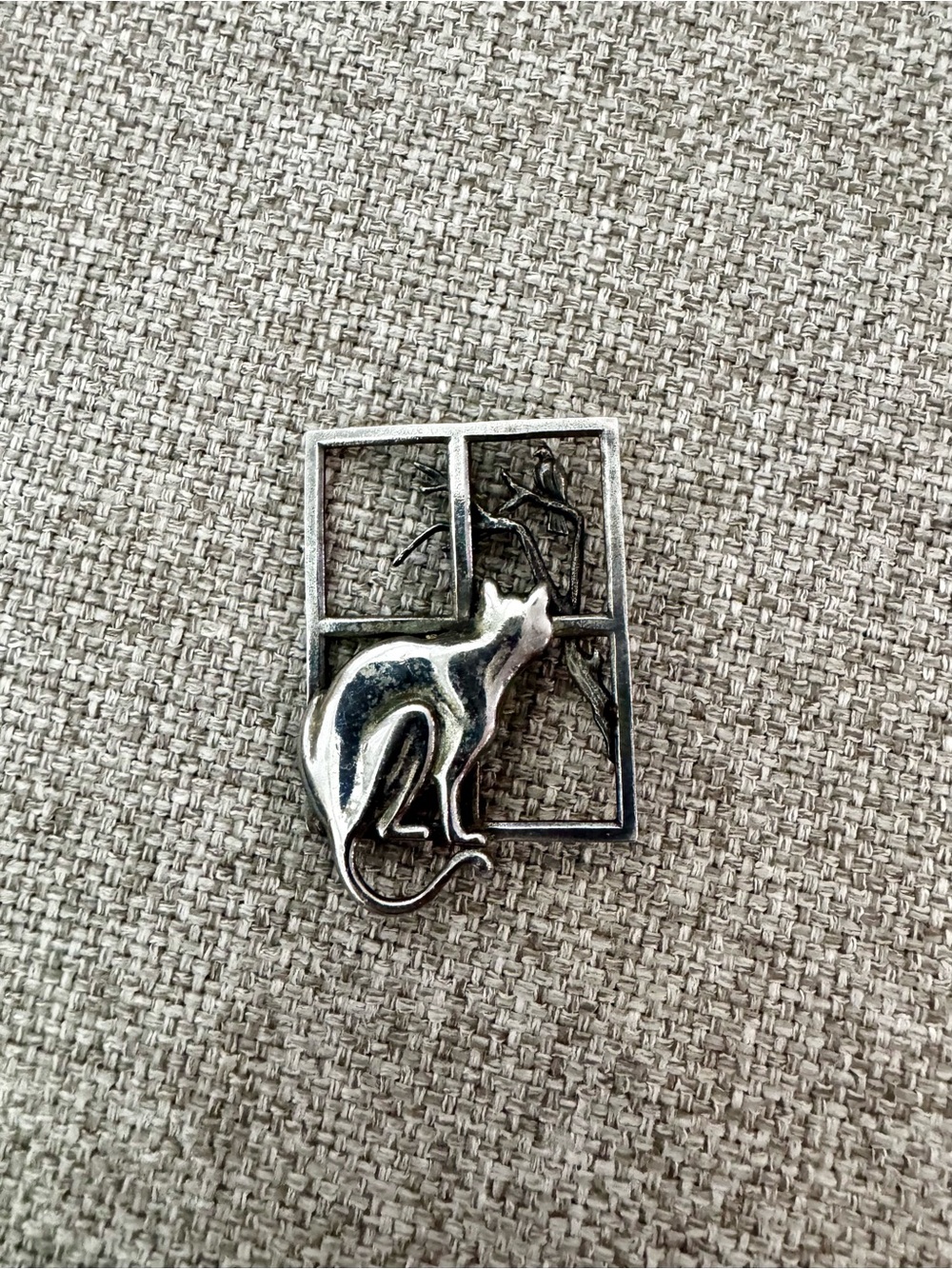 vintage MFA Museum of Fine Arts sterling silver "Cat in the Window" brooch